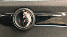 MINI Hatchback 1.5 Cooper Exclusive Premium Plus 5dr Auto Petrol Hatchback